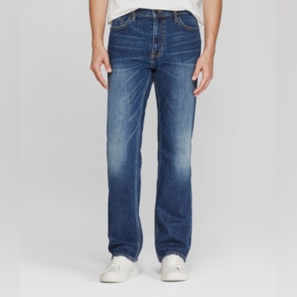 Men's Straight Fit Jeans - Goodfellow & Co - medium blue - size 40 x 32 - new